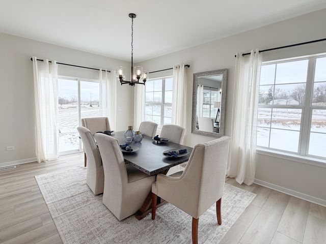 11690 Ryann Road, Huntley, IL 60142