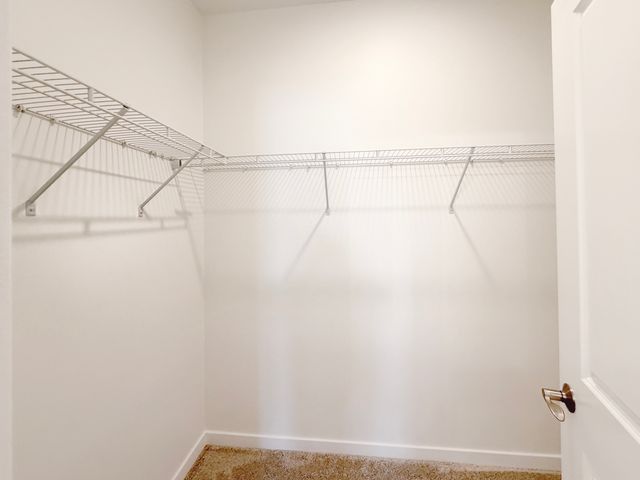 11690 Ryann Road, Huntley, IL 60142