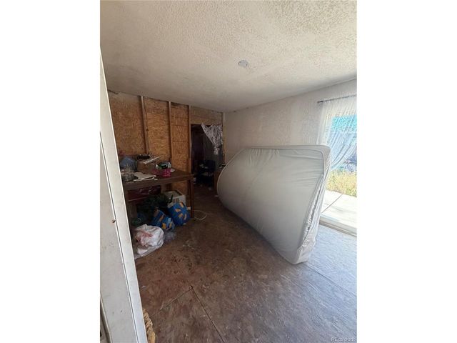 4221 E 69th Pl, Commerce City, CO 80022