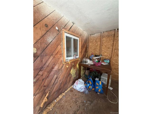 4221 E 69th Pl, Commerce City, CO 80022