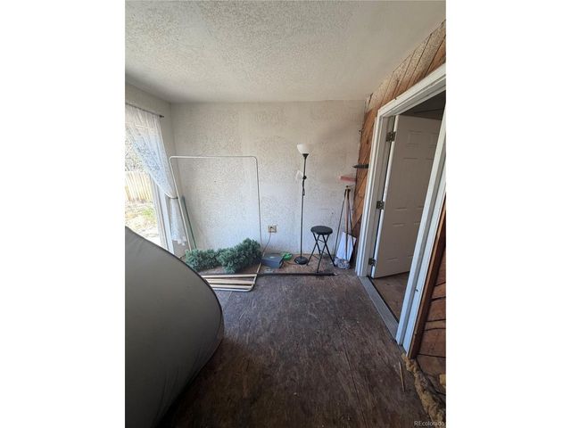 4221 E 69th Pl, Commerce City, CO 80022