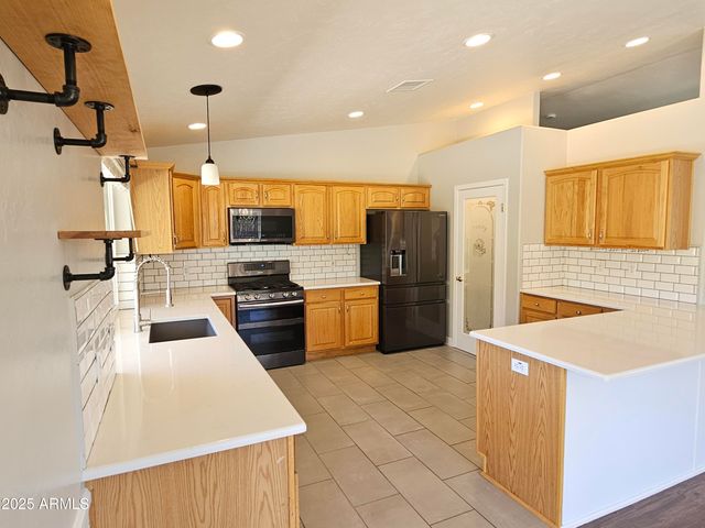 5137 E MARANATHA Lane, Hereford, AZ 85615