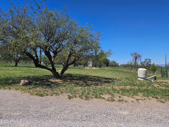 5137 E MARANATHA Lane, Hereford, AZ 85615