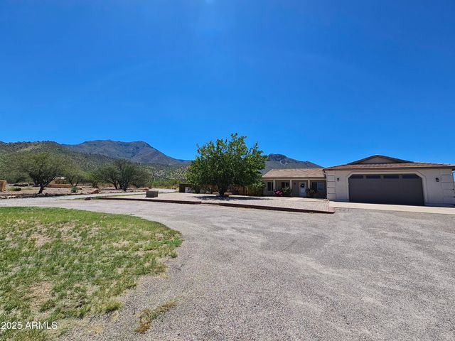 5137 E MARANATHA Lane, Hereford, AZ 85615