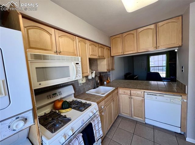 3150 Van Teylingen Drive E, Colorado Springs, CO 80917