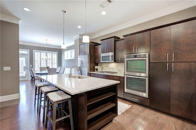 3625 Brookleigh NE Lane, Atlanta, GA 30319