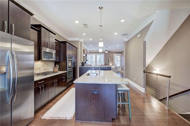 3625 Brookleigh NE Lane, Atlanta, GA 30319