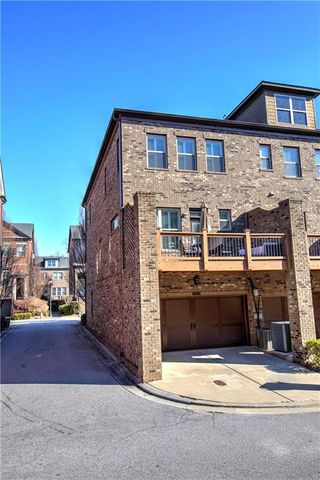 3625 Brookleigh NE Lane, Atlanta, GA 30319