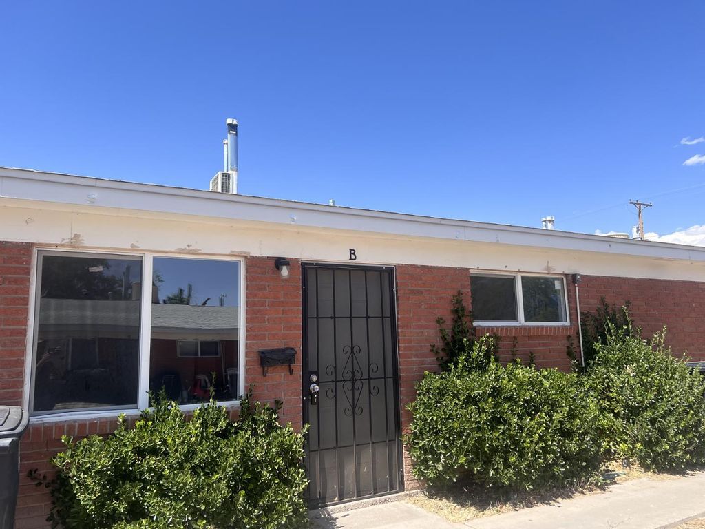 419 Dallas Street SE Apt B, Albuquerque, NM 87108