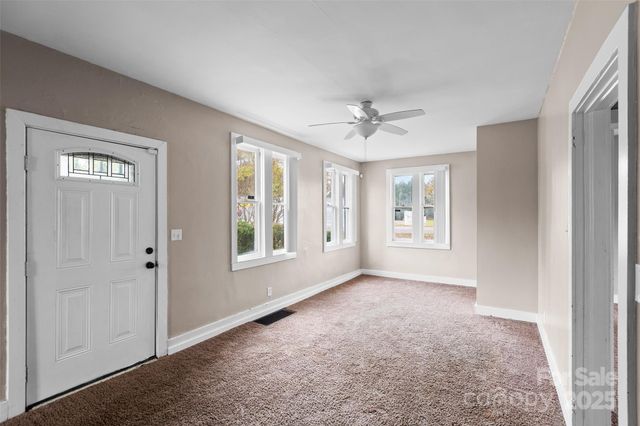 3726 Northampton Drive, Winston Salem, NC 27105