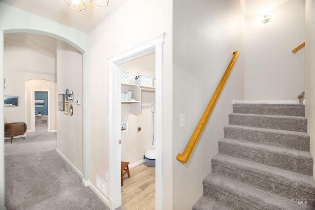 4048 N Tallgrass Ave, Meridian, ID 83646