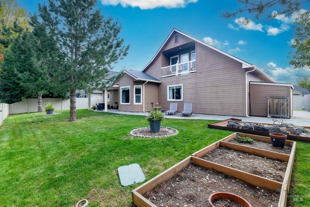 4048 N Tallgrass Ave, Meridian, ID 83646