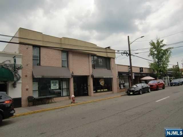 12 S Dean Street, Englewood, NJ 07631