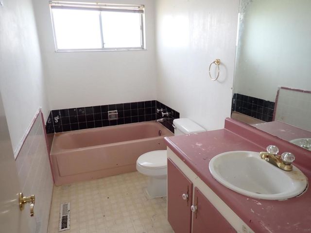 2607 Emma Drive, Pinole, CA 94564