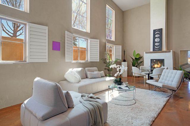 996 Old Pecos Trail, Santa Fe, NM 87505