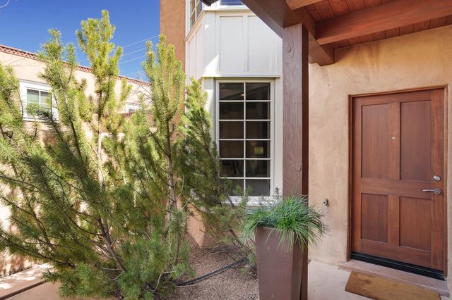 996 Old Pecos Trail, Santa Fe, NM 87505