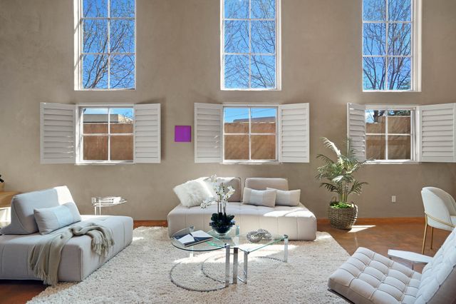 996 Old Pecos Trail, Santa Fe, NM 87505