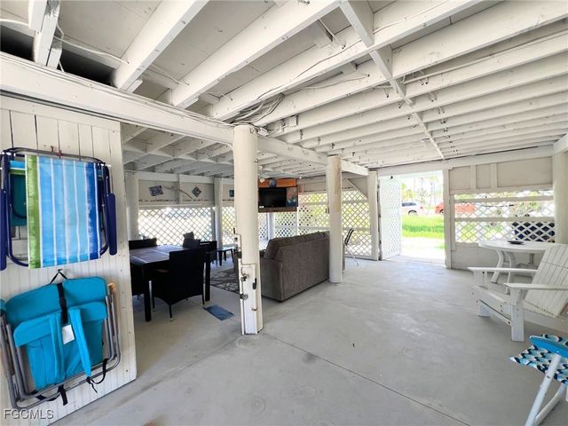 226 Connecticut ST, Fort Myers Beach, FL 33931