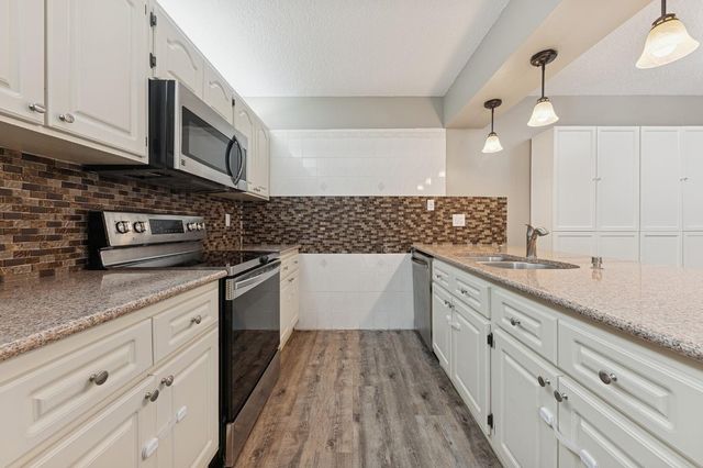 1155 SW 118th Terrace, Davie, FL 33325