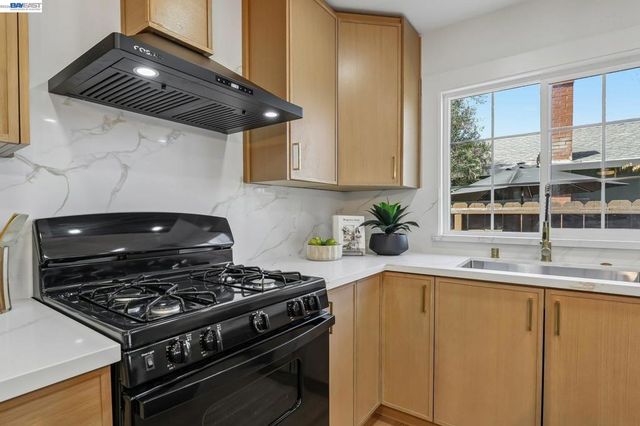 5954 Running Hills Ave, Livermore, CA 94551