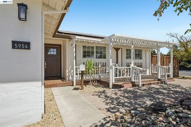 5954 Running Hills Ave, Livermore, CA 94551