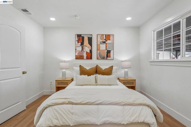 5954 Running Hills Ave, Livermore, CA 94551