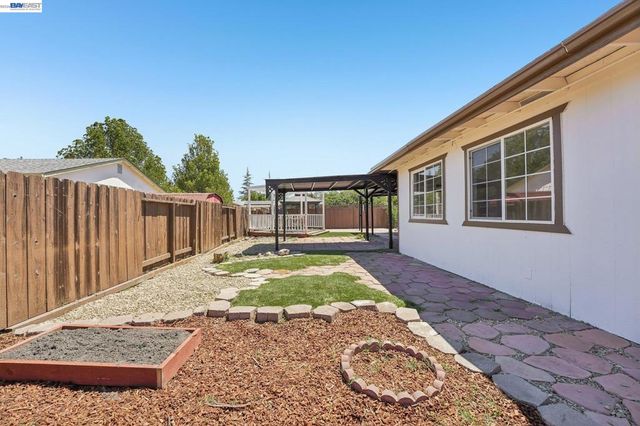5954 Running Hills Ave, Livermore, CA 94551