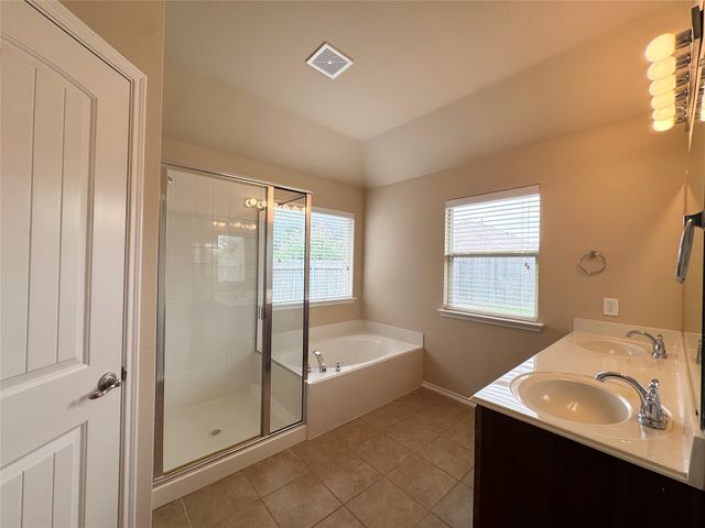9709 Straightaway Drive, Mckinney, TX 75072