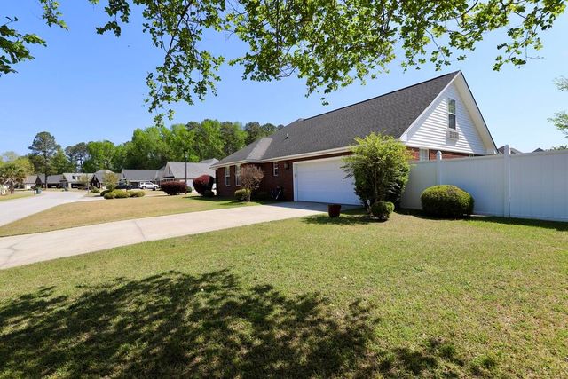 3196 Daufaskie Road, Sumter, SC 29150