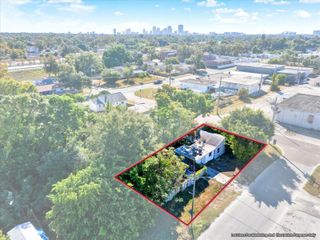 2231 28TH AVENUE N, St Petersburg, FL 33713