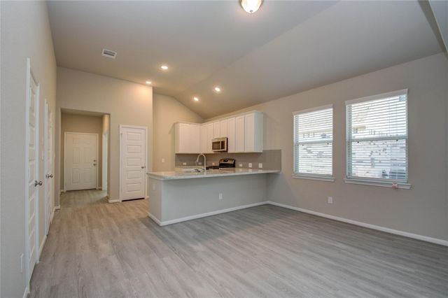 8418 Beacon Bay Circle, Baytown, TX 77523