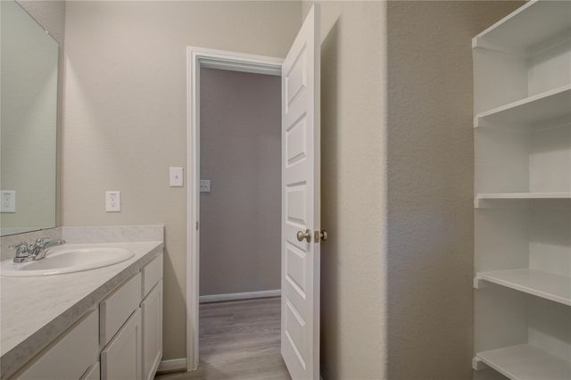 8418 Beacon Bay Circle, Baytown, TX 77523