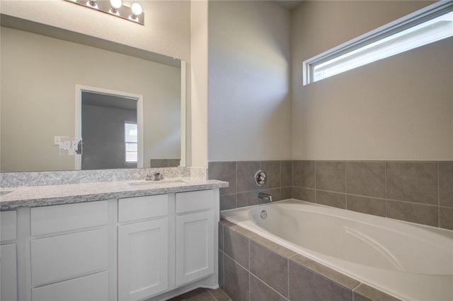8418 Beacon Bay Circle, Baytown, TX 77523