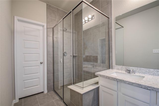 8418 Beacon Bay Circle, Baytown, TX 77523