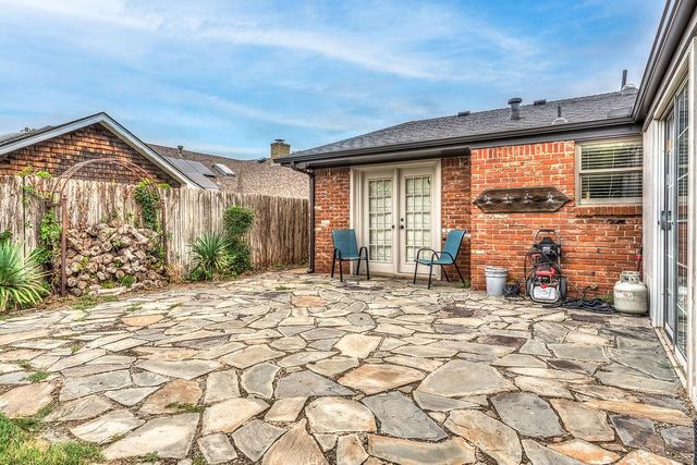 8813 Lakeaire Drive, Oklahoma City, OK 73132