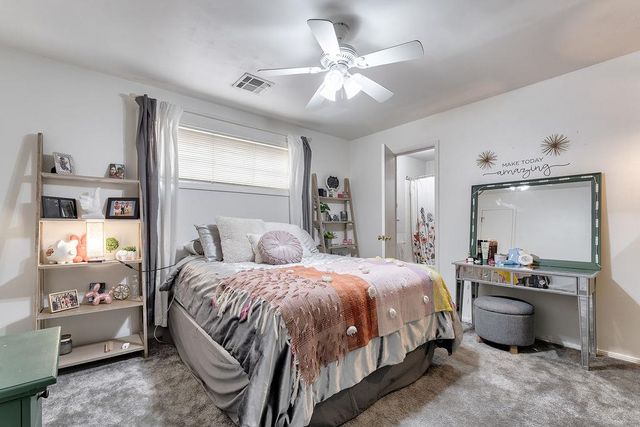 8813 Lakeaire Drive, Oklahoma City, OK 73132