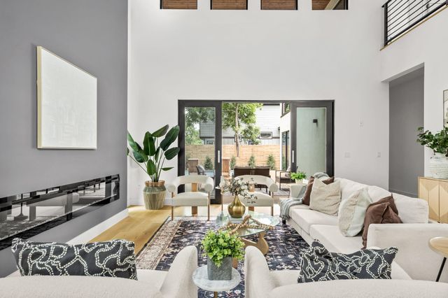 1901 W Saint Johns Ave, Austin, TX 78757