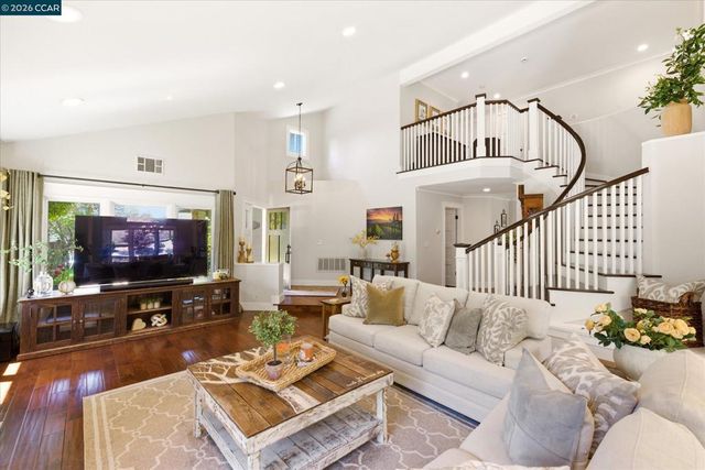 1088 Yorkshire Pl, Danville, CA 94506