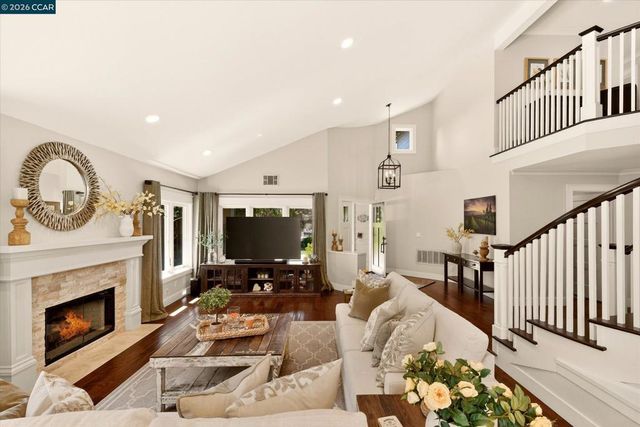 1088 Yorkshire Pl, Danville, CA 94506