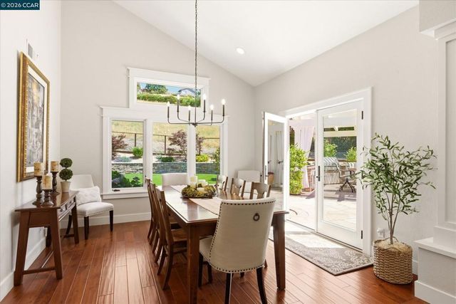 1088 Yorkshire Pl, Danville, CA 94506