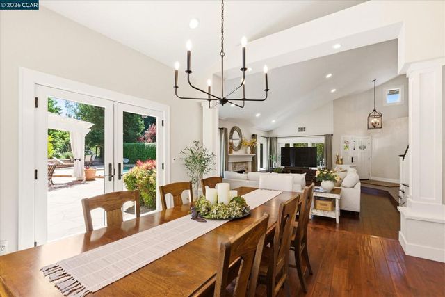 1088 Yorkshire Pl, Danville, CA 94506