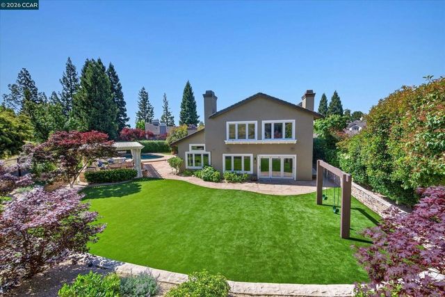 1088 Yorkshire Pl, Danville, CA 94506