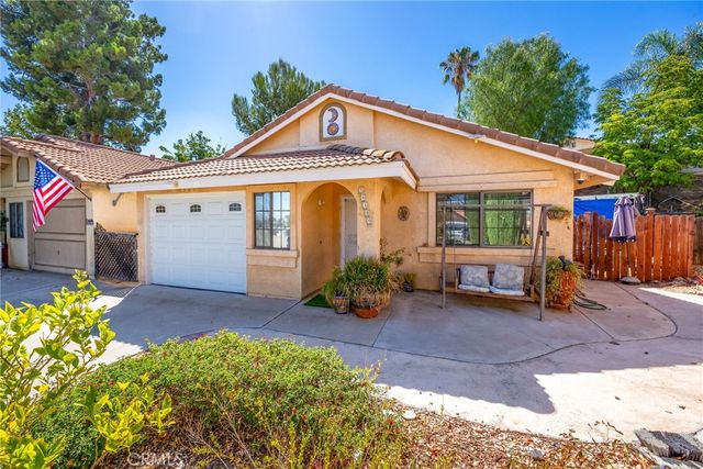 28300 Calle Gaviota, Sun City, CA 92586