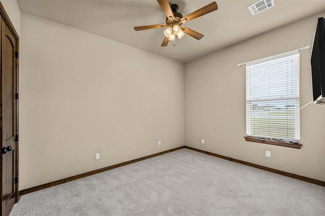 13145 NE Clearwater Cir, Elgin, OK 73538