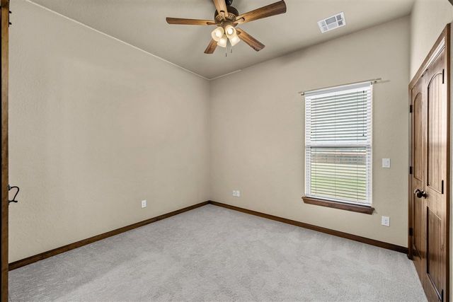 13145 NE Clearwater Cir, Elgin, OK 73538