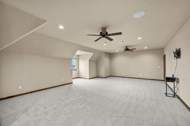 13145 NE Clearwater Cir, Elgin, OK 73538