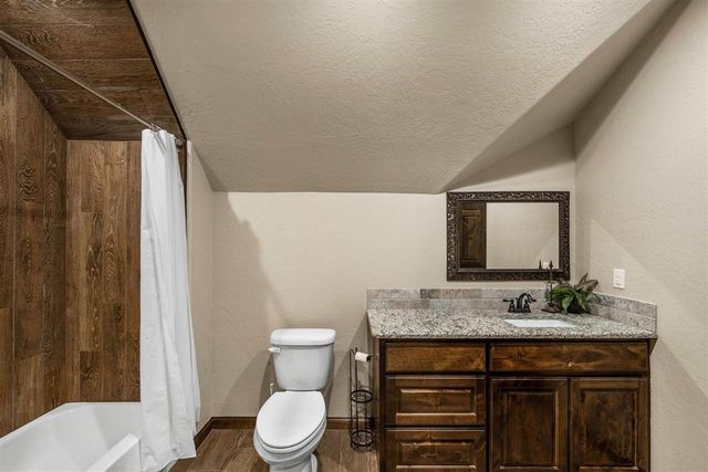 13145 NE Clearwater Cir, Elgin, OK 73538