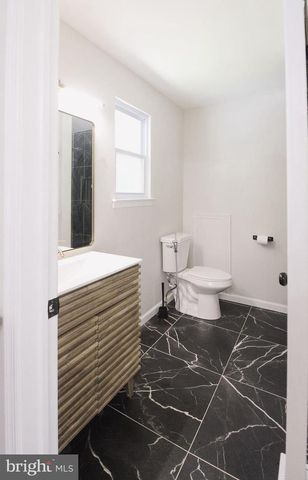11 MILL CT, Sicklerville, NJ 08081