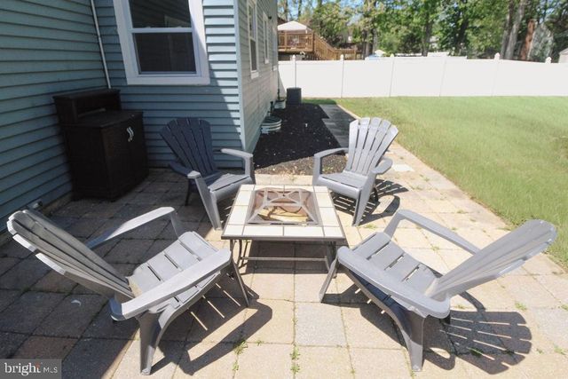 11 MILL CT, Sicklerville, NJ 08081