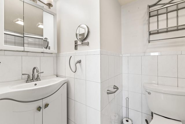 1020 Silk Oak Terrace, Delray Beach, FL 33445